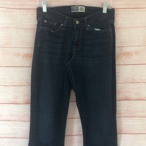 Signature Levi Strauss & Co. Curvy Bootcut Size 8